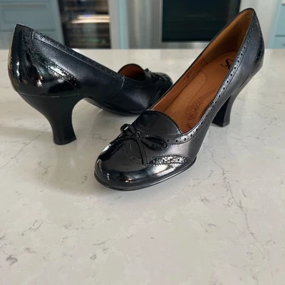 Sofft Black Leather Oxford Wingtip Women's Heels Size 8 NEW IN BOX, no tags - Image 1 of 4