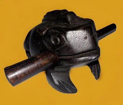 "Instrumento musical de percusión de rana de madera tallada a mano 4"" Costa Rica" Foto 1 de 4