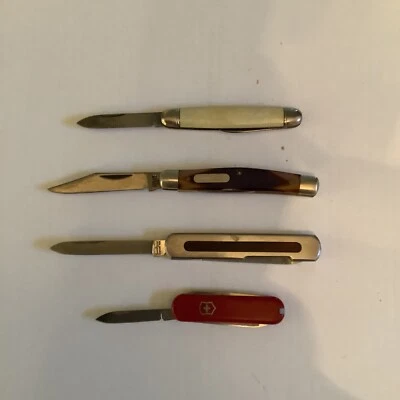 Selection of Gentlemen’s Pocket Knives - Image 1 of 4