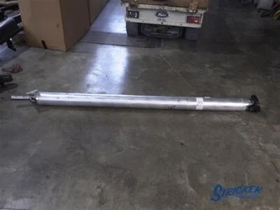 2022 Sierra 1500  Rear Drive Shaft 1146142 - Image 1 of 4
