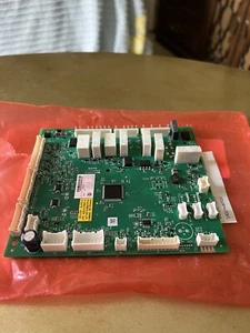 Electrolux /Frigidaire Refrigerator Main Control Board ( FRI5304531885 ) - Picture 1 of 6
