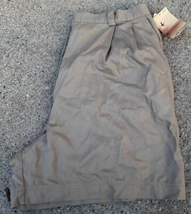NEW MARSH II LANDING TAN BACK ELASTIC WAIST SHORTS SZ 24W - Picture 1 of 3