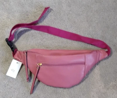 Розовый Fanny Pack женщин новый с Ярлыками регулируемый пояс ремень 2 молнии отделения красный дуб - Изображение 1 из 4