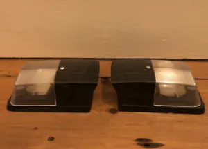 BRAND NEW PEUGEOT 504 Pick Up REAR NUMBER PLATE REVERSE LIGHT UNITS L & R - Picture 1 of 2