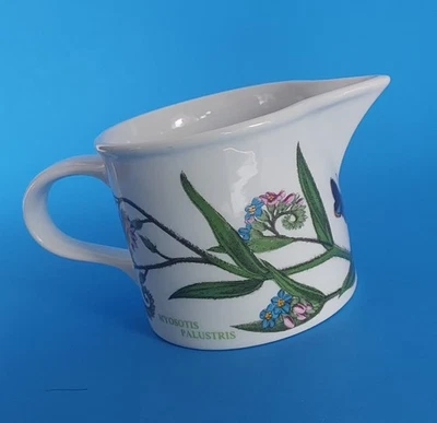 Portmeirion BOTANIC GARDEN Creamer Myosotis Palustris Forget Me Not drum - Image 1 of 4