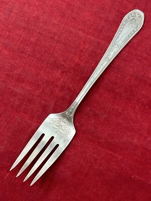 Hampton Court Community Plate 1926 Flatware Silverplate Wreath ONEIDA Salad Fork - Image 1 of 4