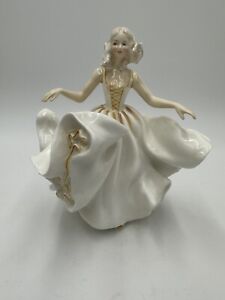 Royal Doulton Sweet Seventeen Figurine Porcelain HN 2734 Vintage England Lady