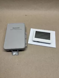 Honeywell Programmable Thermostat Kit With EIM (THX9421R5021WW) (THM5421R) - Picture 1 of 5