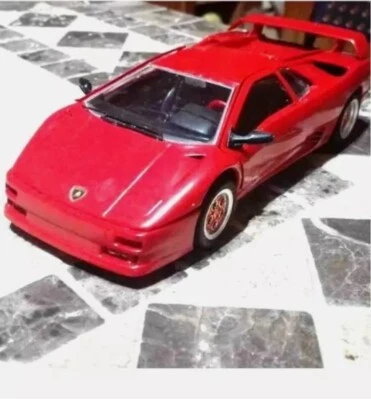 Modellino Lamborghini Diablo Koenig in Plastica in scala 1: 24 Rosso  - Immagine 1 di 3