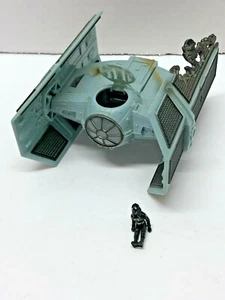 STAR WARS 1996 MICRO MACHINES DARTH VADER BATTLE DAMAGED TIE FIGHTER - Picture 1 of 6