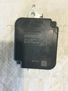 2013 Toyota Corolla keyless entry Door module 89741-02150 OEM - Picture 1 of 8