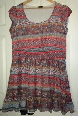 Ladies 2X Feathers Dress Above Knee Red floral wide elastic waist Ruffle Cap Slv - Image 1 of 4