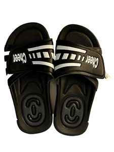 GK SANDALI SPORTIVI "CHEER" BAMBINO TAGLIA 1/2 BIANCO E NERO CON CINTURINO PULL-OVER - Foto 1 di 4