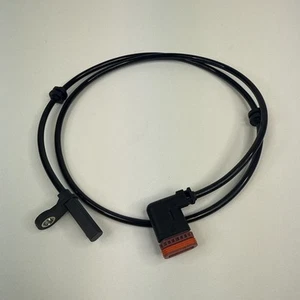 204-540-03-17 Mercedes-Benz ABS Wheel Speed Sensor New Black - Picture 1 of 5