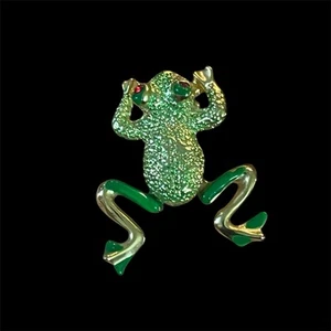 Vintage 60er Jahre Metall grüner Frosch mit beweglichen Beinen und roten Kristallaugen Anstecknadel Brosche  - Bild 1 von 8