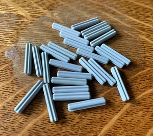 LEGO LIGHT GRAY TECHNIC AXLE 3L (25 pieces) #4519 Parts Bricks - Picture 1 of 2