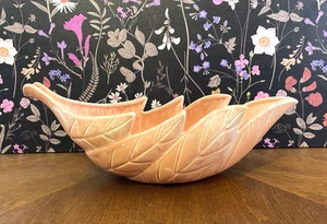 VINTAGE ROYAL HAEGER PINK LEAF BOWL 384-S MCM, EXCELLENT CONDITION - Picture 1 of 5