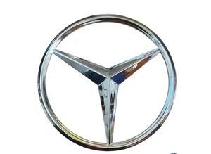 W205 FRONT GRILLE CHROME STAR BADGE FOR MERCEDES A,C,B,GLA,GLK,CLA,CLS,E CLASS - Picture 1 of 3