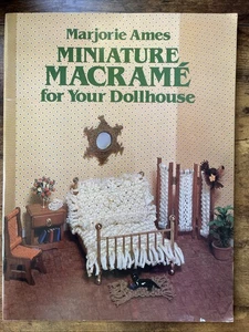 Miniatur Makramee für Ihr Puppenhaus - Vintage Dover 1981 Muster - Bild 1 von 11