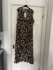 Brand New Wrap Dress From Boohoo - Picture 1 of 3