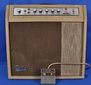 Amplificatore combinato Guild T1-RVT Thunder I Reverb Guitar Tube 1967 con interruttore a pedale - Foto 1 di 12