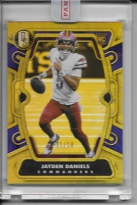 Panini Gold Standard 2024/14 Jayden Daniels Mystery Redemption RC - ¡Hermoso! - Imagen 1 de 2