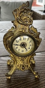 Antike New Haven Jugendstil Miniatur Tischuhr, vergoldete Bronze, funktioniert - Bild 1 von 4