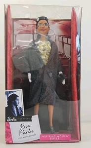 Muñeca Barbie Signature Rosa Parks Inspiring Women Series - Imagen 1 de 14