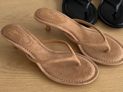 Sandalias Zara de cuero con tacón de gamuza dividido marrón UK 4 US 6 EUR 37 2331/510 nuevas Foto 1 de 4