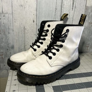 Dr. Martens Air Wair Luana Combat Boots Womens Size 6 White - Picture 1 of 14