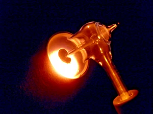 HF Verstärker-Elektrode Neon rot high frequency violet ray Lutz Neumann - Bild 1 von 6