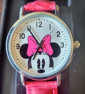 Nagelneu! Disney Minnie Mouse Damen/Mädchen Accutime Quarzuhr nie getragen - Bild 1 von 3