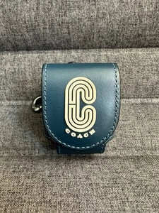 New Coach Color Block Earbud Case with in Aegean Blue Leather Airpods Bag Charm - Picture 1 of 8