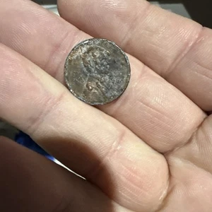 2011 Or 2017 or 2014 with a large 4 Penny With Errors Judge For Yourself - Picture 1 of 10