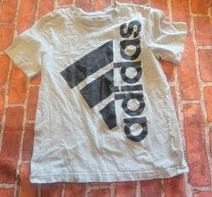 Adidas Boys T Shirt Sz 6 Guc Gray Black - Picture 1 of 1