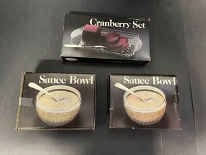 Leonard Silver MFG. Sauce Bowls & Cranberry Set - Picture 1 of 2
