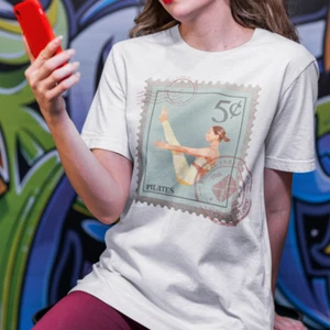Pilates Pose T-Shirt - Bild 1 von 15
