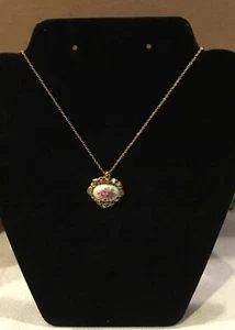  "Collar Avon porcelana flor tono oro rosa 18"" A105" - Imagen 1 de 5