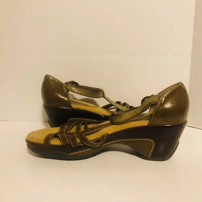 Sandalias Croft And Barrow beige con tiras de cuña medianas para mujer talla 9,5 Foto 1 de 4