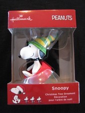 Hallmark Ornament 2018 Snoopy Peanuts Christmas Tree Ornament