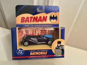2005 Corgi 1/43 Scale Batmobile - Die Cast Replica: 1940's Batmobile BMBV2 - Picture 1 of 7