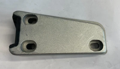 1303906080 Fiat Ducato lower bushing rear left door. Box 27 - Image 1 of 2