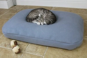 Bean Bag Cat Bed, Large Cat Cushion Nesting Bed, Soft Washable Pillow Cat Bed. - Picture 1 of 12