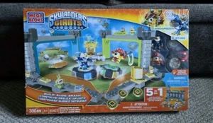 NUEVO Mega Bloks Skylanders Giants 2012 Ultimate Battle Arcade 300 piezas - Imagen 1 de 9