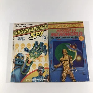 Be An Interplanetary Spy #3 y #8 - Lote de paquete de bolsillo vintage - Imagen 1 de 16