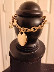 Guess Bracelet - Picture 1 of 4