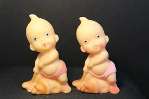 Vintage - Unbranded - Rubber Baby Figurine with dog - Squeaky - 3.5" tall -2QTY - Picture 1 of 7