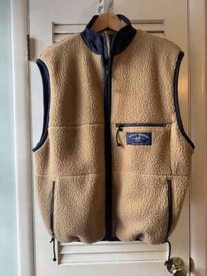 Bills Khakis Mens Medium Fleece Vest Sherpa Pile USA Patagonia-like - Image 1 of 4