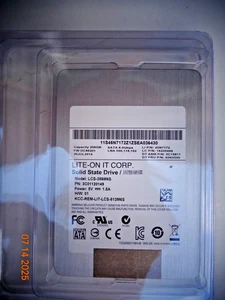 Lite-On 256GB 2.5" SATA SSD Solid State Drive LCS-256M6S New - Picture 1 of 3