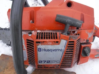 Running Husqvarna 272 XP chainsaw. 18 inch bar 3/8 .058 - Image 1 of 4